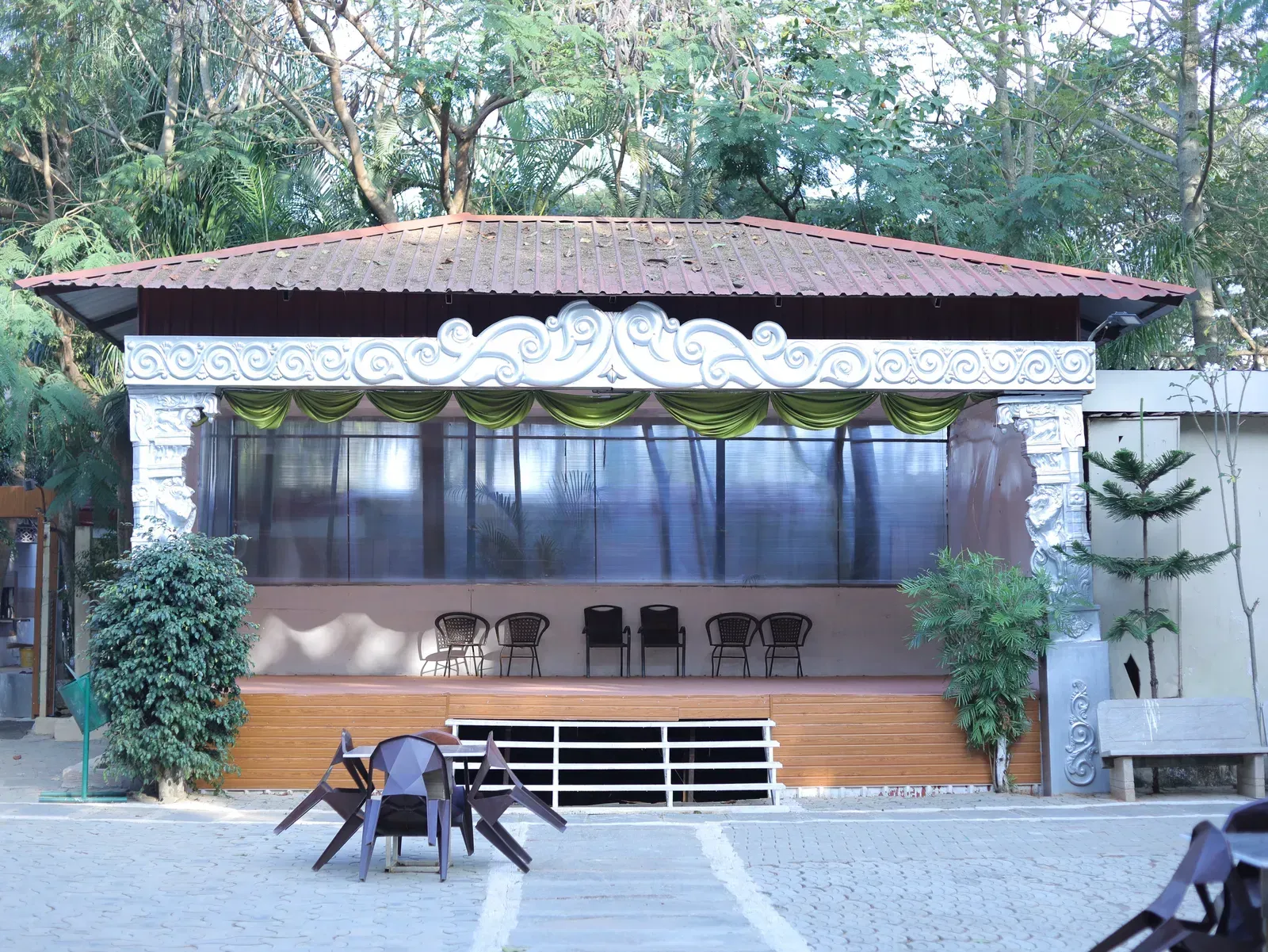 The Meenakshi Resorts